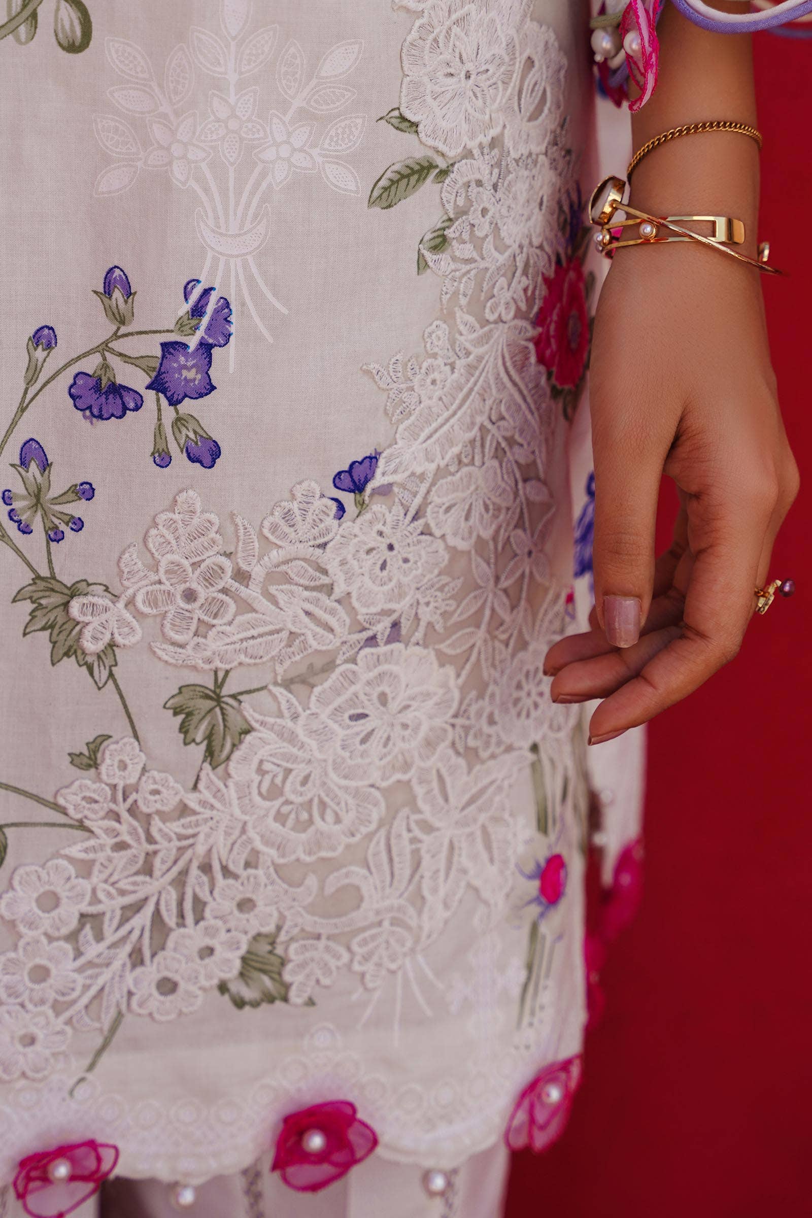 Sana Safinaz | Muzlin Spring 24 | M241-011A-CW - Khanumjan  Pakistani Clothes and Designer Dresses in UK, USA