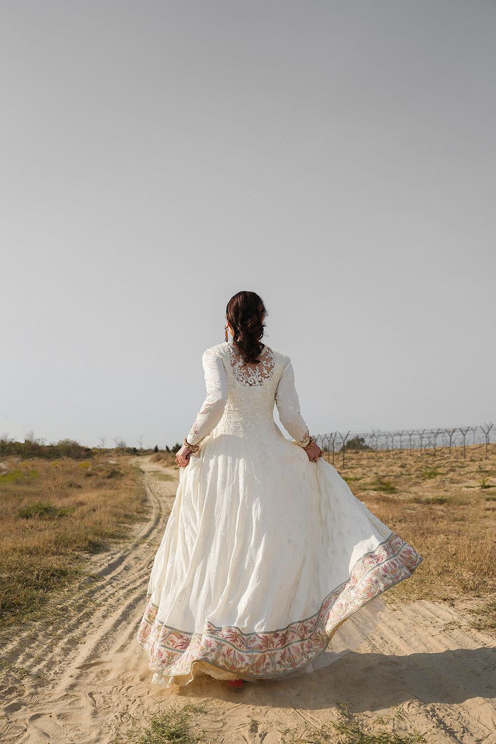 Nilofer Shahid | Verve Summer 24 | Kaira – Verve SS 24 - Khanumjan  Pakistani Clothes and Designer Dresses in UK, USA