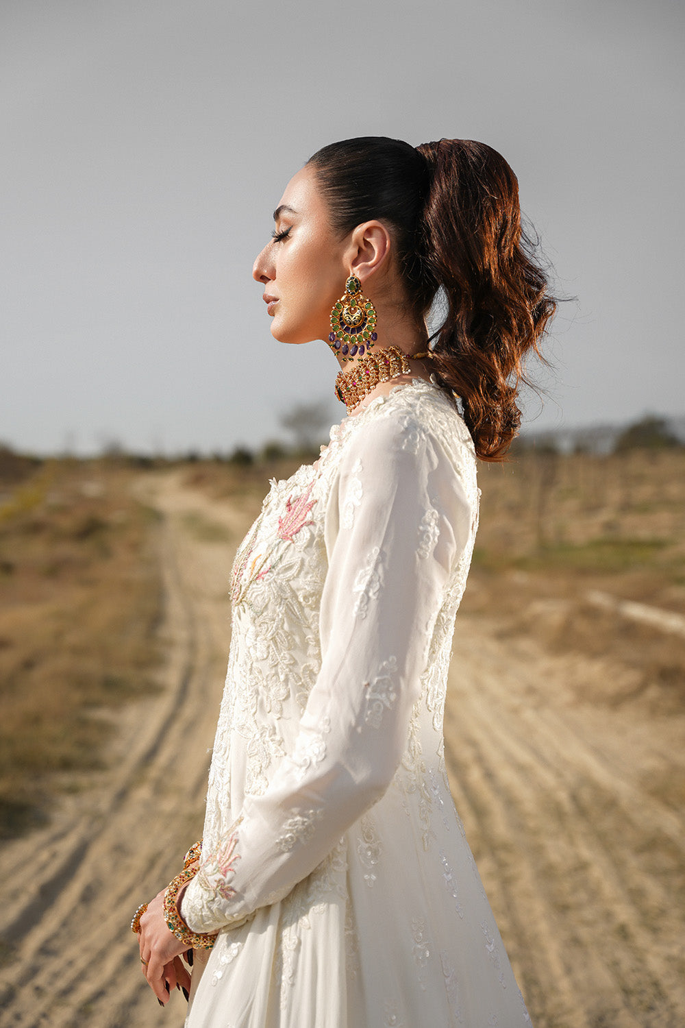 Nilofer Shahid | Verve Summer 24 | Kaira – Verve SS 24 - Khanumjan  Pakistani Clothes and Designer Dresses in UK, USA
