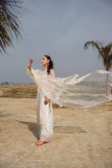 Nilofer Shahid | Verve Summer 24 | Anastasia (3pc) – Verve SS 24 - Khanumjan Pakistani Clothes and Designer Dresses in UK, USA