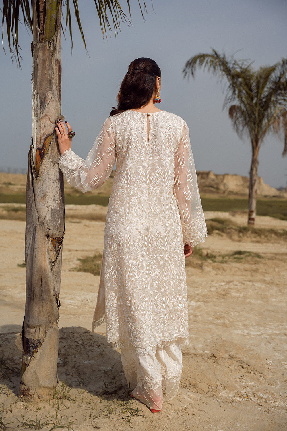 Nilofer Shahid | Verve Summer 24 | Anastasia (3pc) – Verve SS 24 - Khanumjan  Pakistani Clothes and Designer Dresses in UK, USA