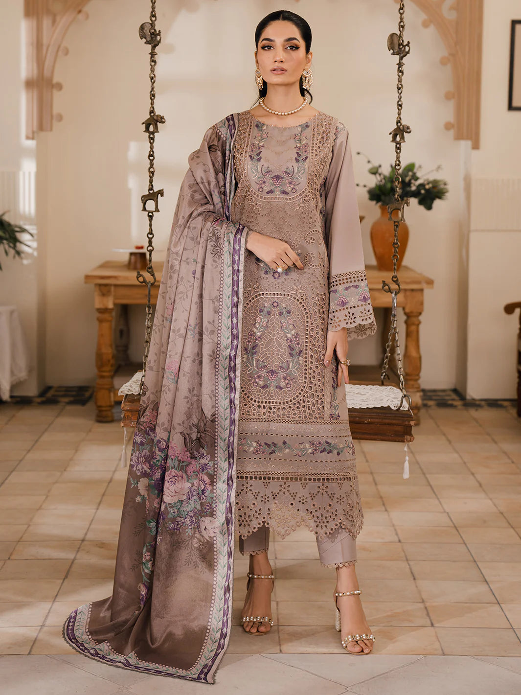 Bin Ilyas | Naqsh Luxury Lawn | Sorin - Khanumjan  Pakistani Clothes and Designer Dresses in UK, USA