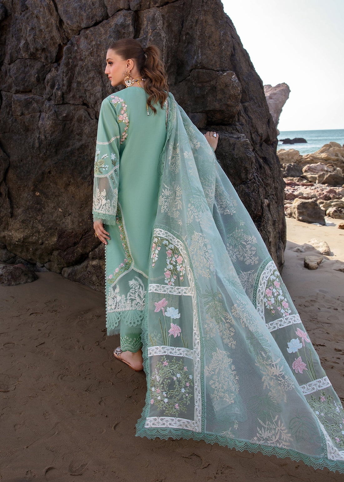 Crimson | Lawn 24 | Winds of Eden - Jade - Khanumjan  Pakistani Clothes and Designer Dresses in UK, USA
