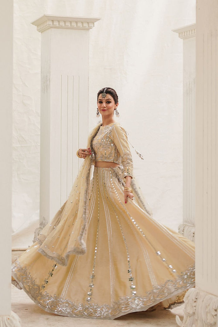 Saira Rizwan | Mehr o mah Wedding Formals | Mahzaib - Khanumjan  Pakistani Clothes and Designer Dresses in UK, USA