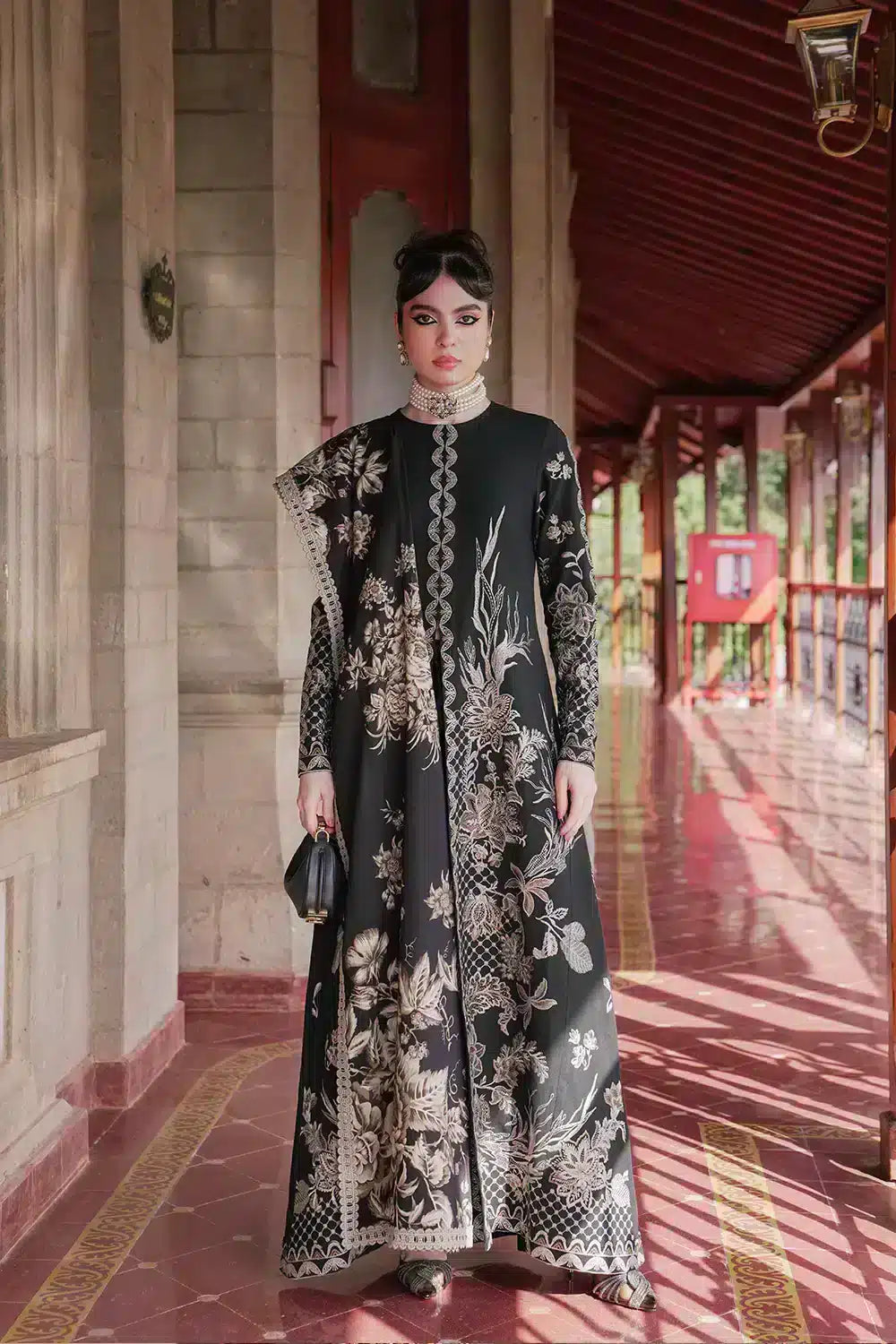 Saira Rizwan | Winter 23 | SALINA SR-05 - Khanumjan  Pakistani Clothes and Designer Dresses in UK, USA