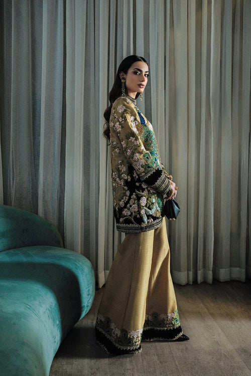 Saira Rizwan | Riona Luxury Formals | Aura - Khanumjan  Pakistani Clothes and Designer Dresses in UK, USA