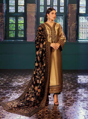 Zainab Chottani | Luxury Velvet Collection 23 | Maysa - Khanumjan Pakistani Clothes and Designer Dresses in UK, USA