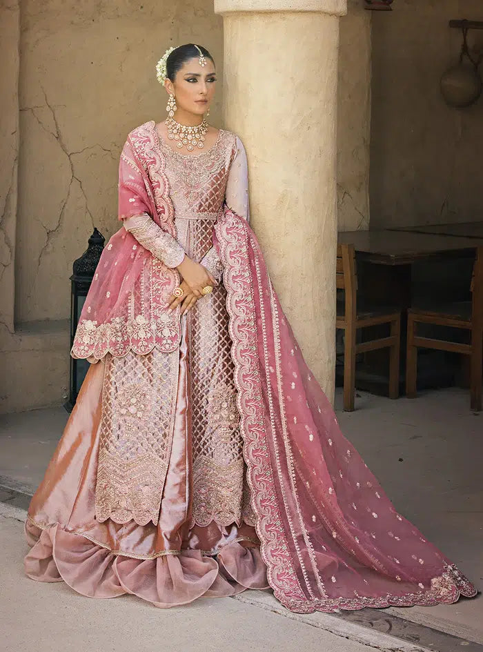 Zainab Chottani | Wedding Festive 23 | Mah e Noor - Khanumjan  Pakistani Clothes and Designer Dresses in UK, USA