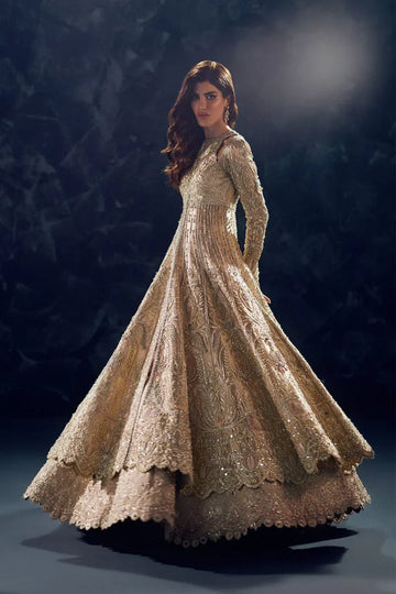 How to Style a Lehenga For a Destination Wedding