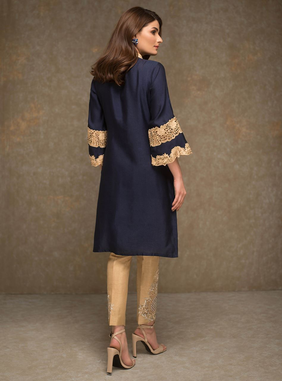 Zainab Chottani | Luxury Pret | MAJESTIC MAZARINE