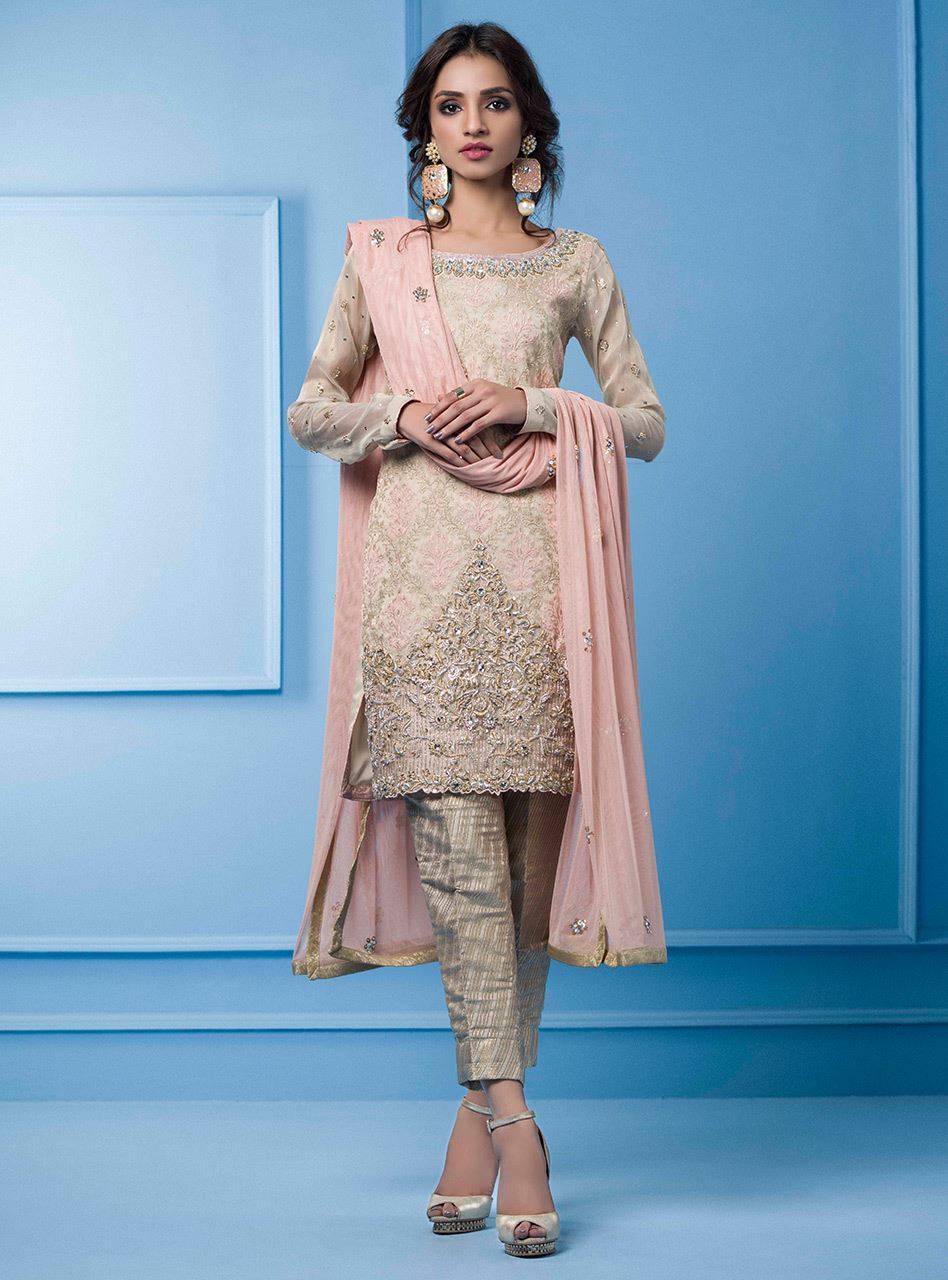 Zainab Chottani | Semi Formals | SALMON PINK AND BEIGE