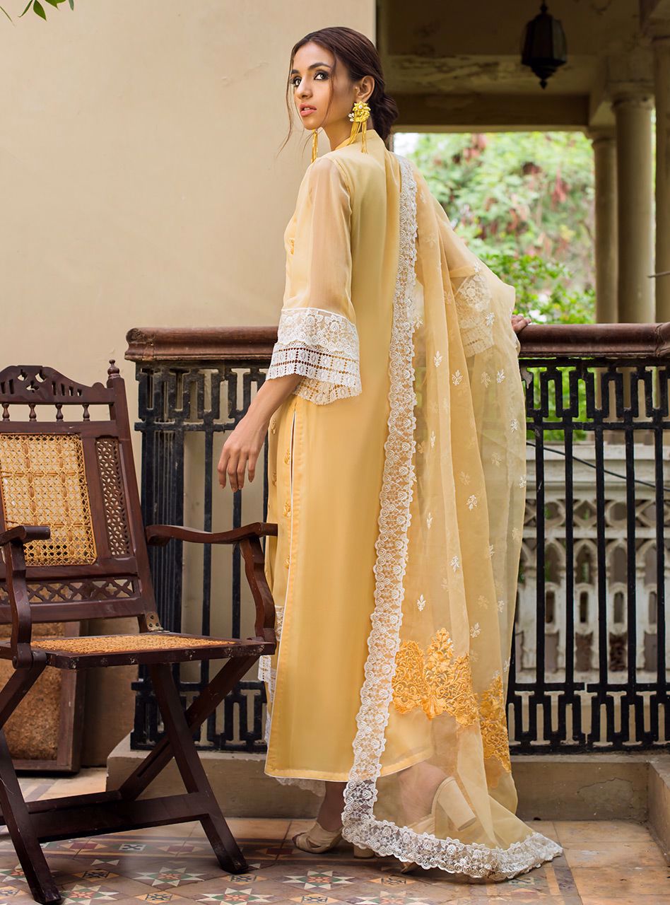 Zainab Chottani | Luxury Pret | YELLOW PETALS