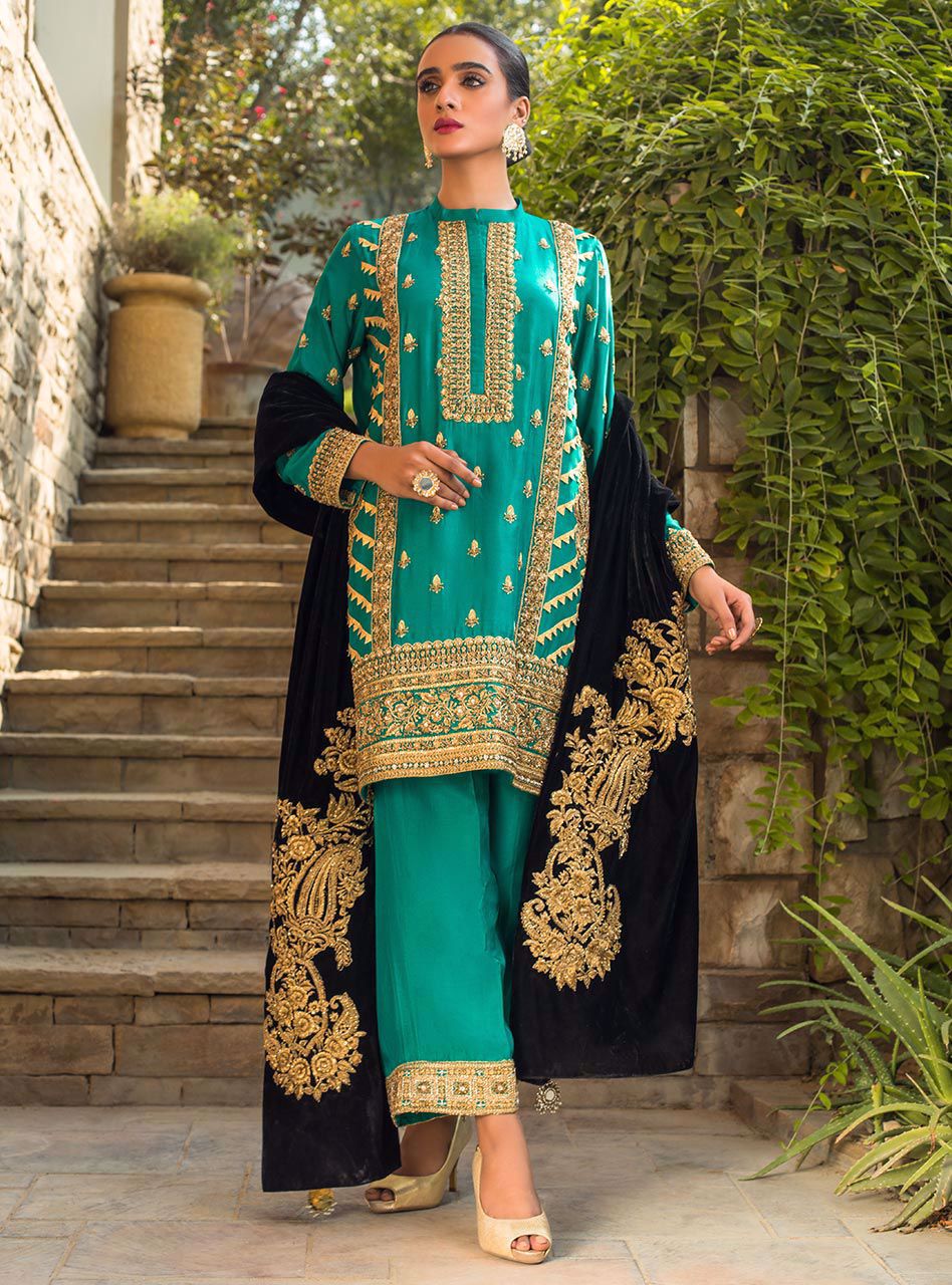 Zainab Chottani | Semi Formals | ANDALEEB