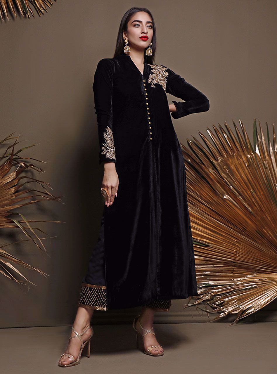 Zainab Chottani | Luxury Pret | BLACK SANDSTONE