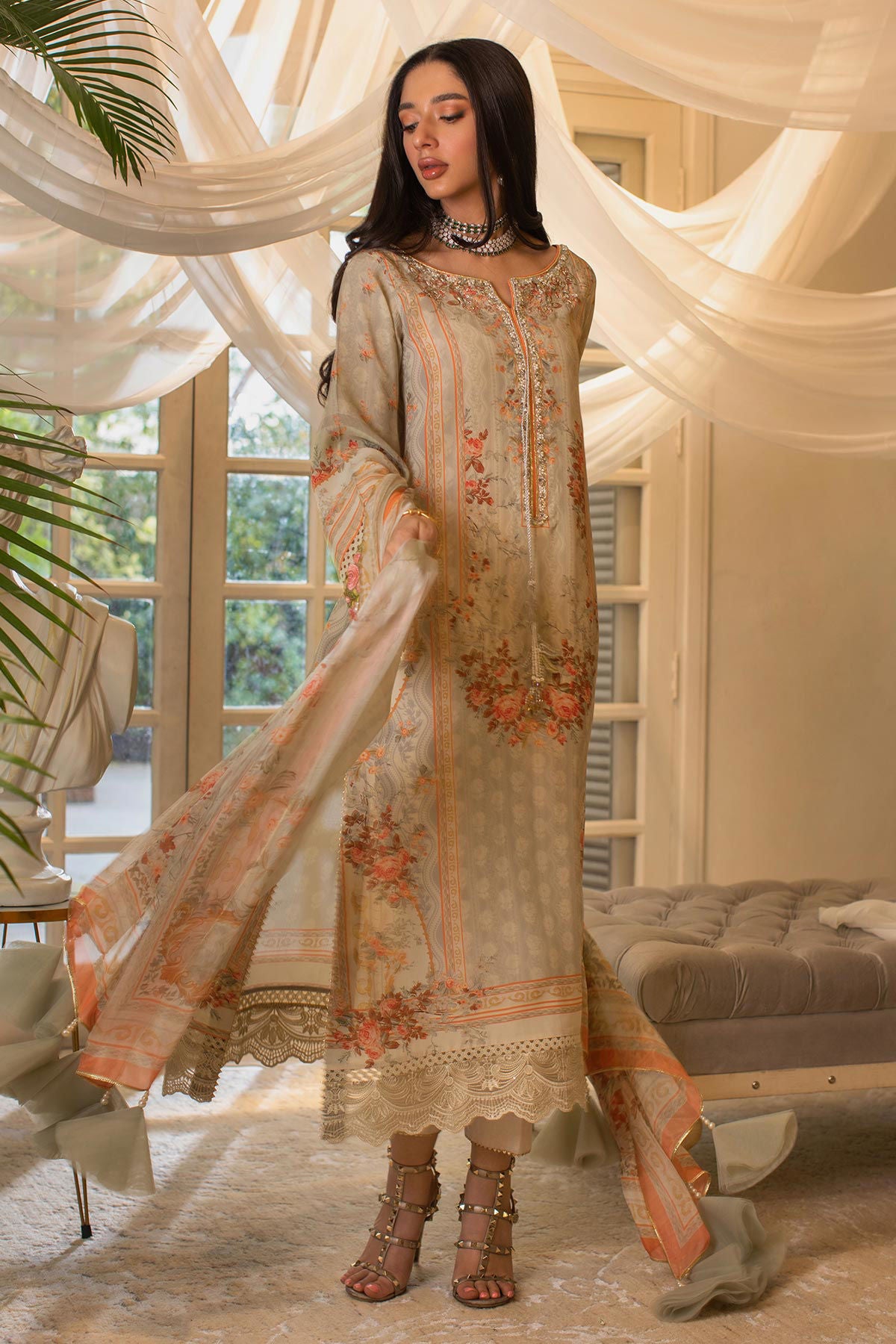 Annus Abrar | Luxe Silk Pret | LAIA