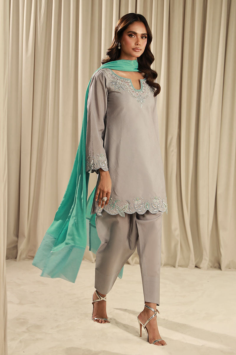 Fatima Khan | Sahar Luxe | TIFFANY MIST