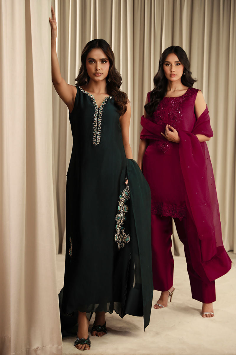 Fatima Khan | Sahar Luxe | VIVID MAGENTA