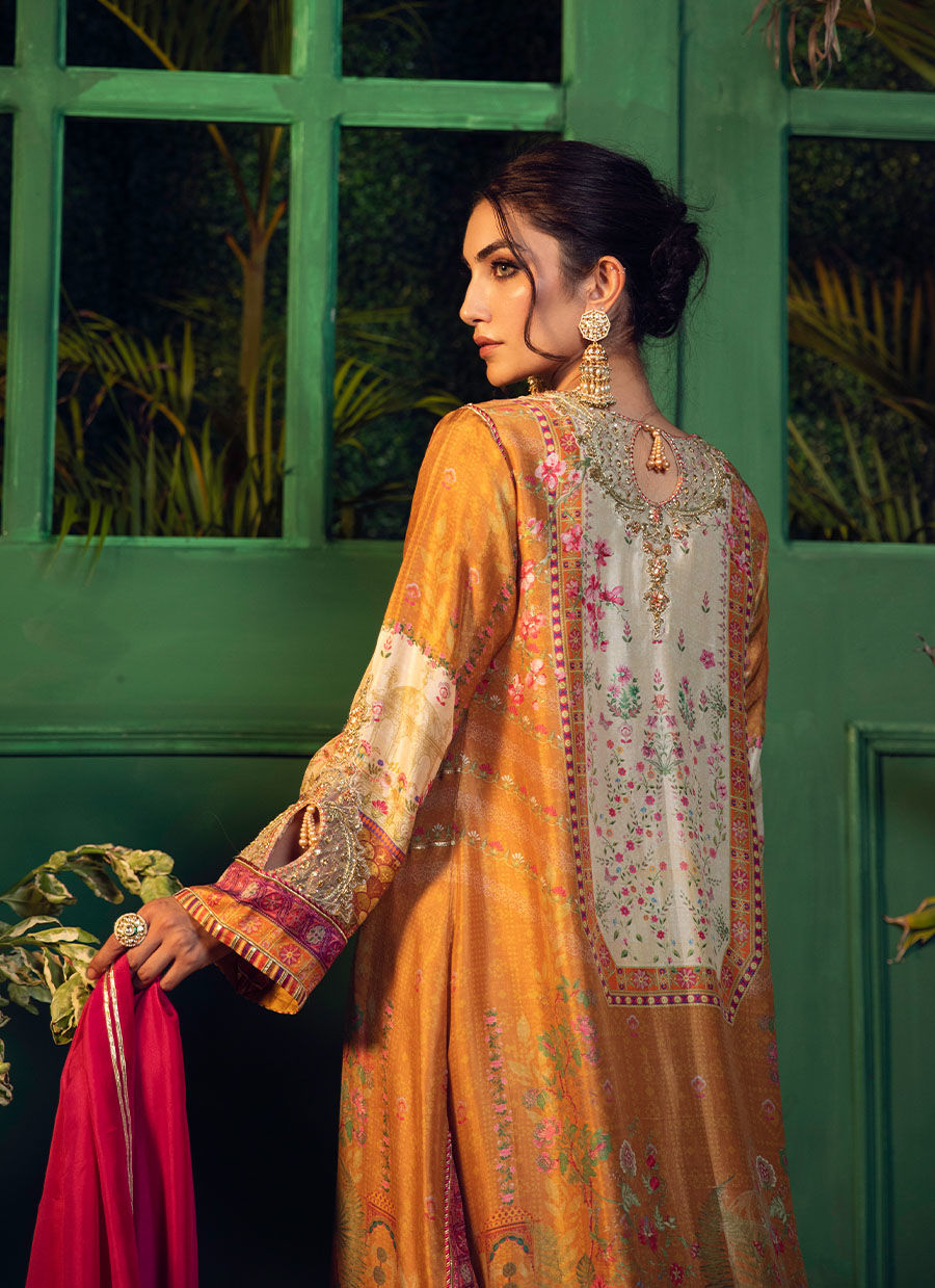 Farah Talib Aziz | Designer Picks 24 | ROSHAN PRINTED RAW SILK KURTA WITH SILK OMBRE DUPATTA