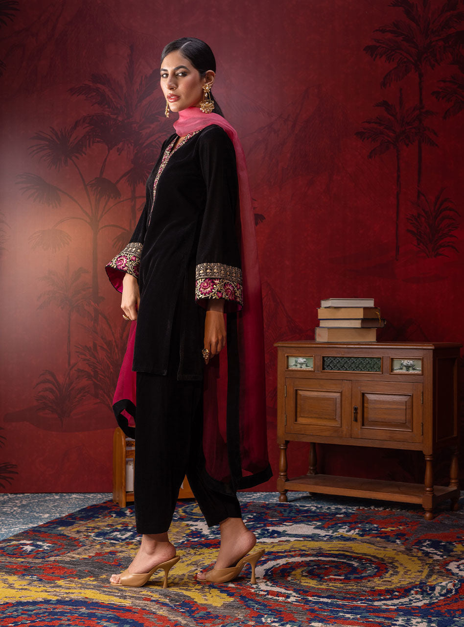 Zainab Chottani | Luxury Pret | AYRISH