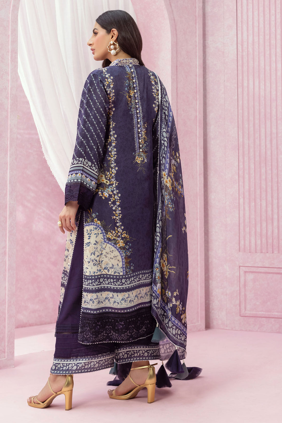 Annus Abrar | Luxe Silk Pret | ZOEY