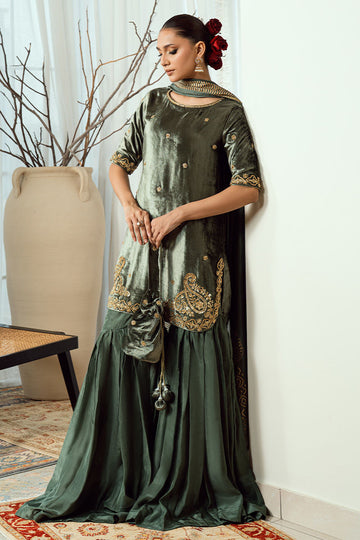 Fatima Khan | Warm Whisper Velvet 25 | Olive Dynasty