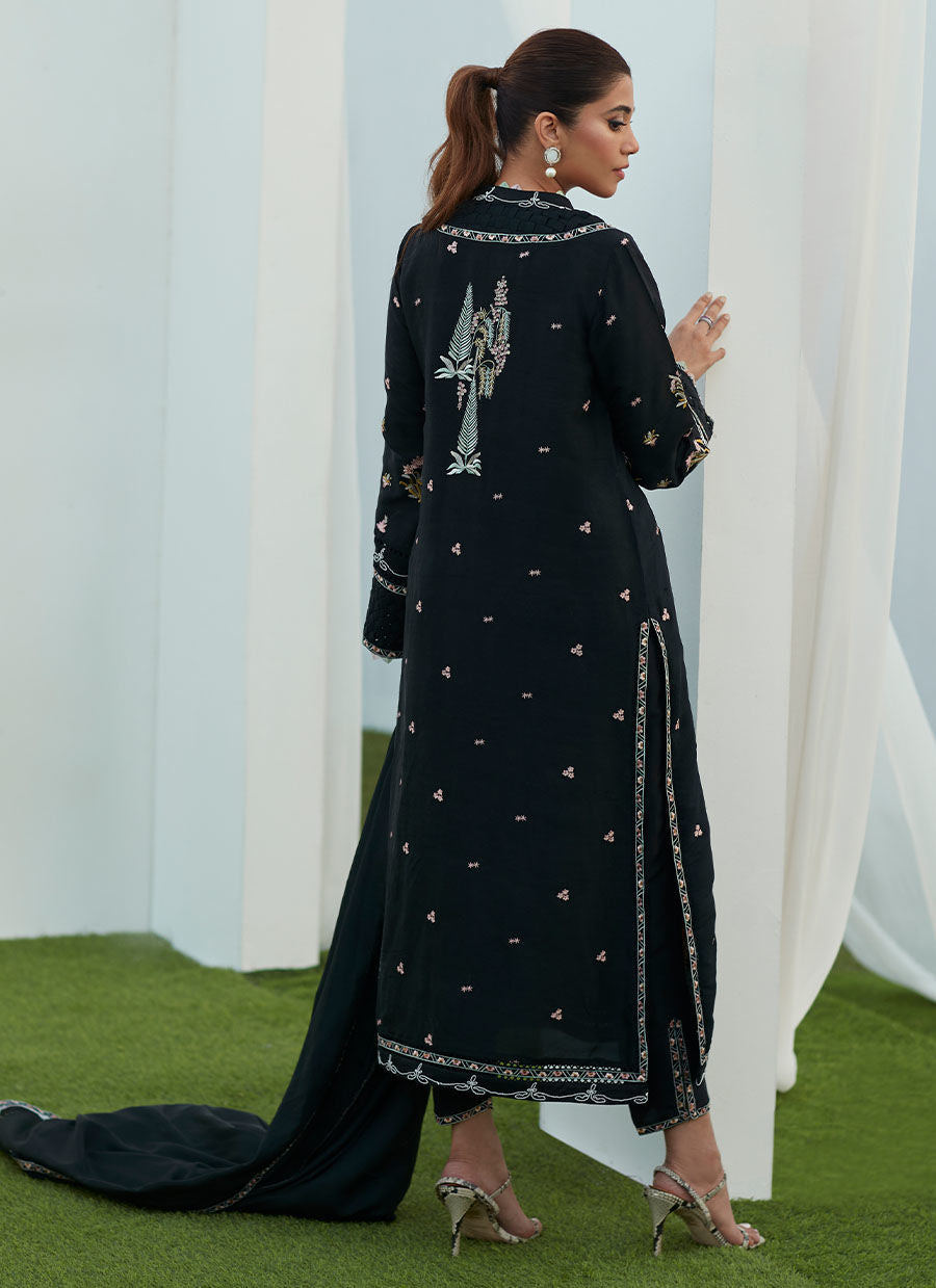 Farah Talib Aziz | Designer Picks 24 | PETRA BLACK EMBROIDERED SHIRT AND DUPATTA