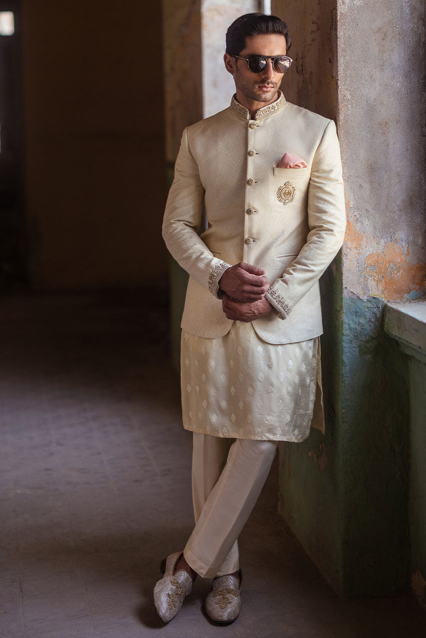 Pakistani Menswear | Deepak Perwani | Mst586