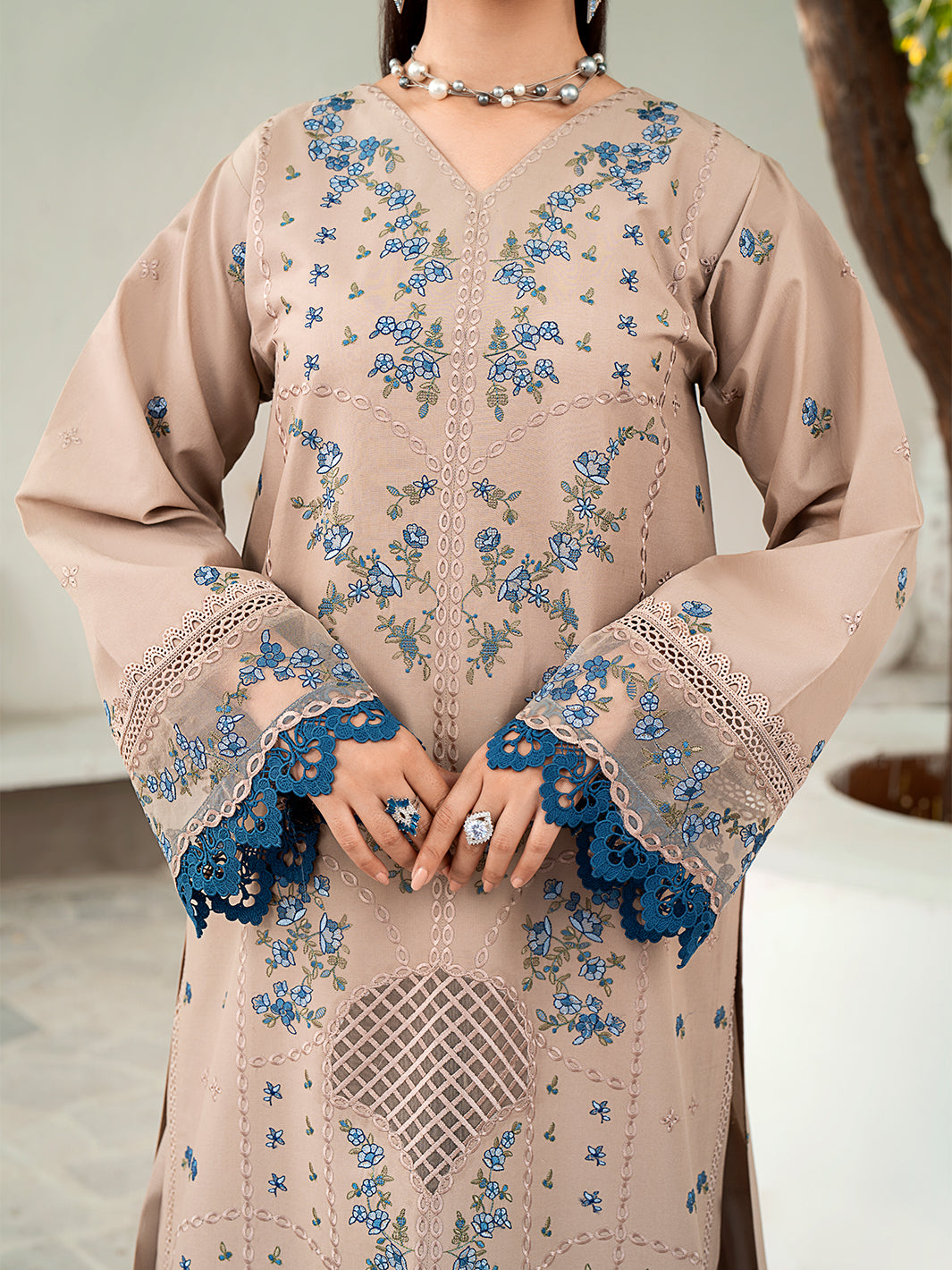 Bin Ilyas | Riwaayst Spring Summer 24 | 304-A - Khanumjan  Pakistani Clothes and Designer Dresses in UK, USA 