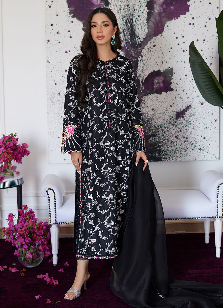 Farah Talib Aziz | Luna Eid Collection 24 | VITTORIA BLACK - Khanumjan  Pakistani Clothes and Designer Dresses in UK, USA 