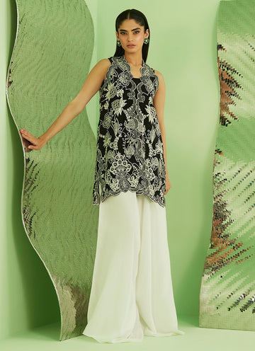 Farah Talib Aziz | Veya A Draped Capsule | Raiya Jacket (B)