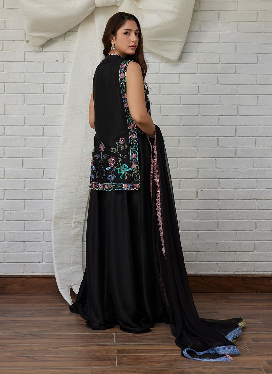 Farah Talib Aziz | Tara Luxe Eid 26 | Anvika