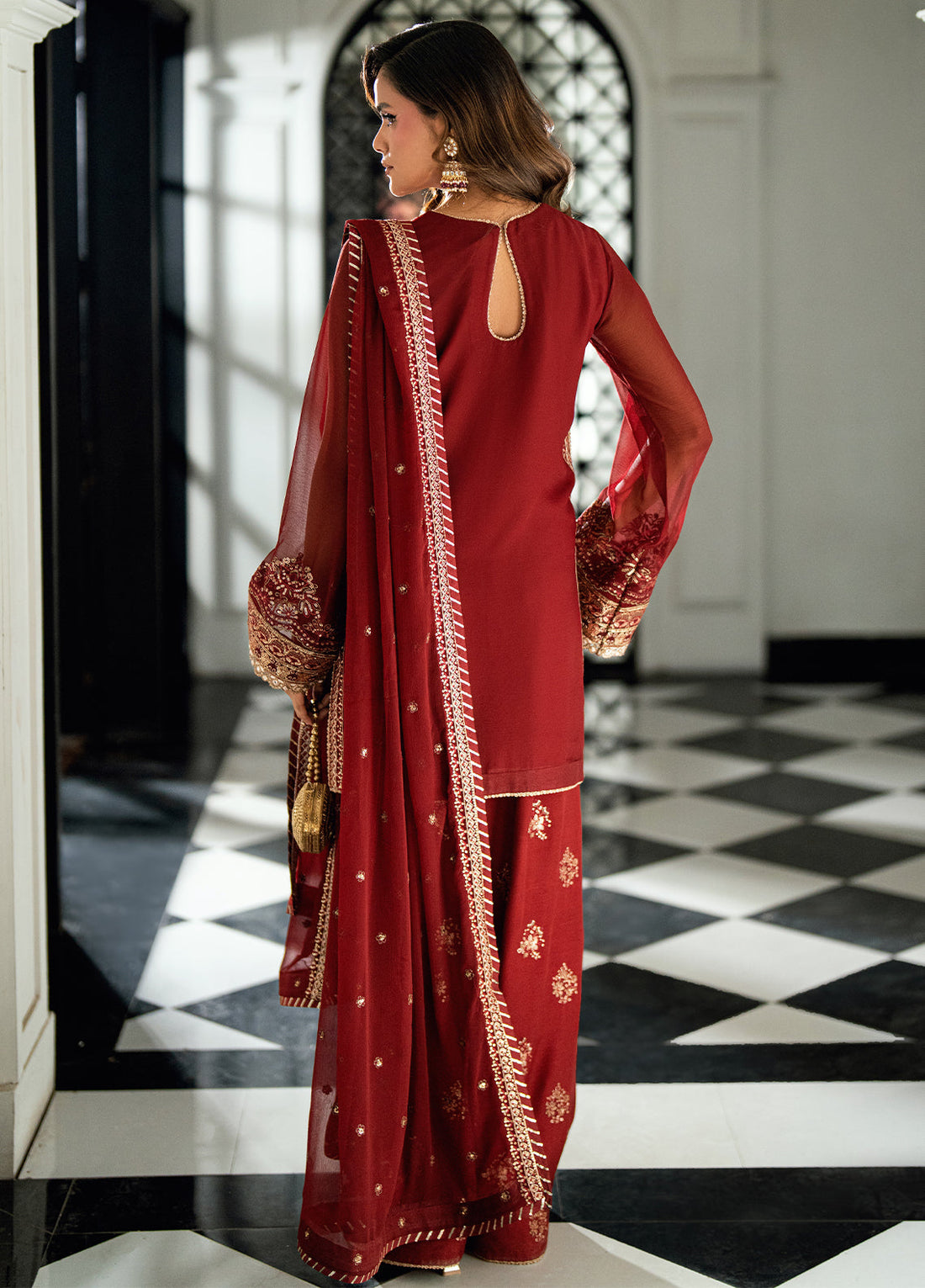 Sahane | Maison D'or Collection | CT 27009 Rue