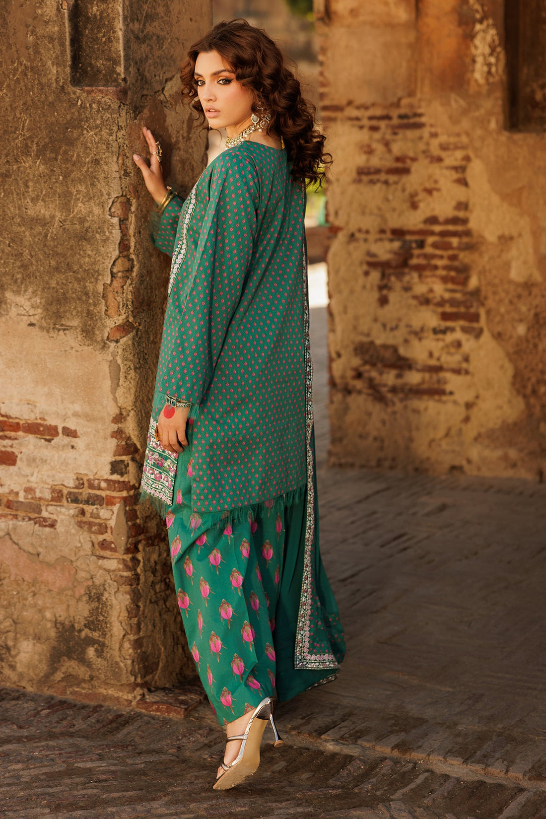 Charizma | Niche Eid Edit | CNP-5-35A