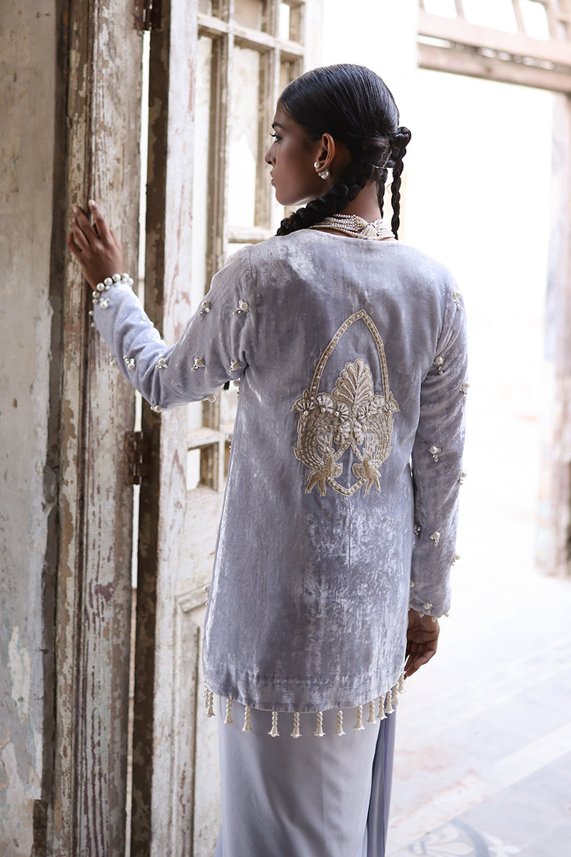 Wardha Saleem | Pure Velvet 25 | Afra