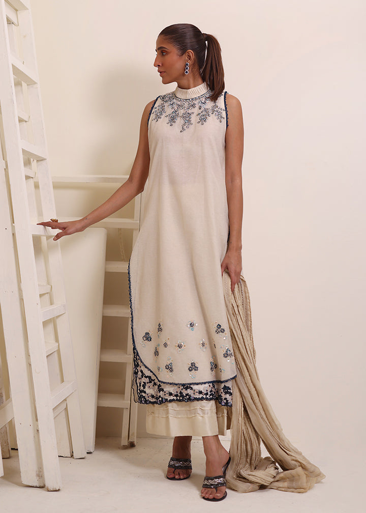 Umsha | Luxury Pret | DREAMY IVORY - Khanumjan  Pakistani Clothes and Designer Dresses in UK, USA 