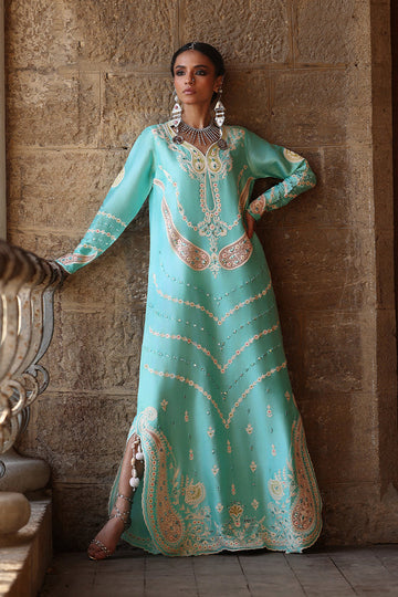 Wardha Saleem | Aari Collection | Kiyana