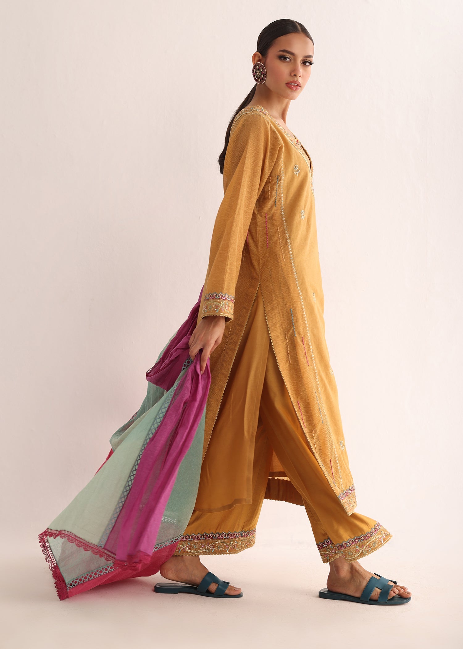 Umsha | Luxury Pret | DESERT GOLD - Khanumjan  Pakistani Clothes and Designer Dresses in UK, USA 