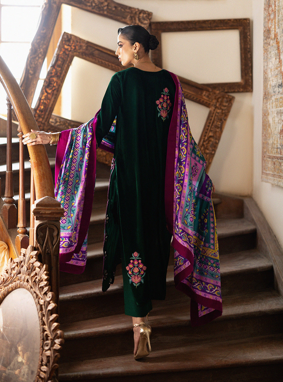 Zainab Chottani | Velura Velvet Edit 25 | Eden Long Shirt