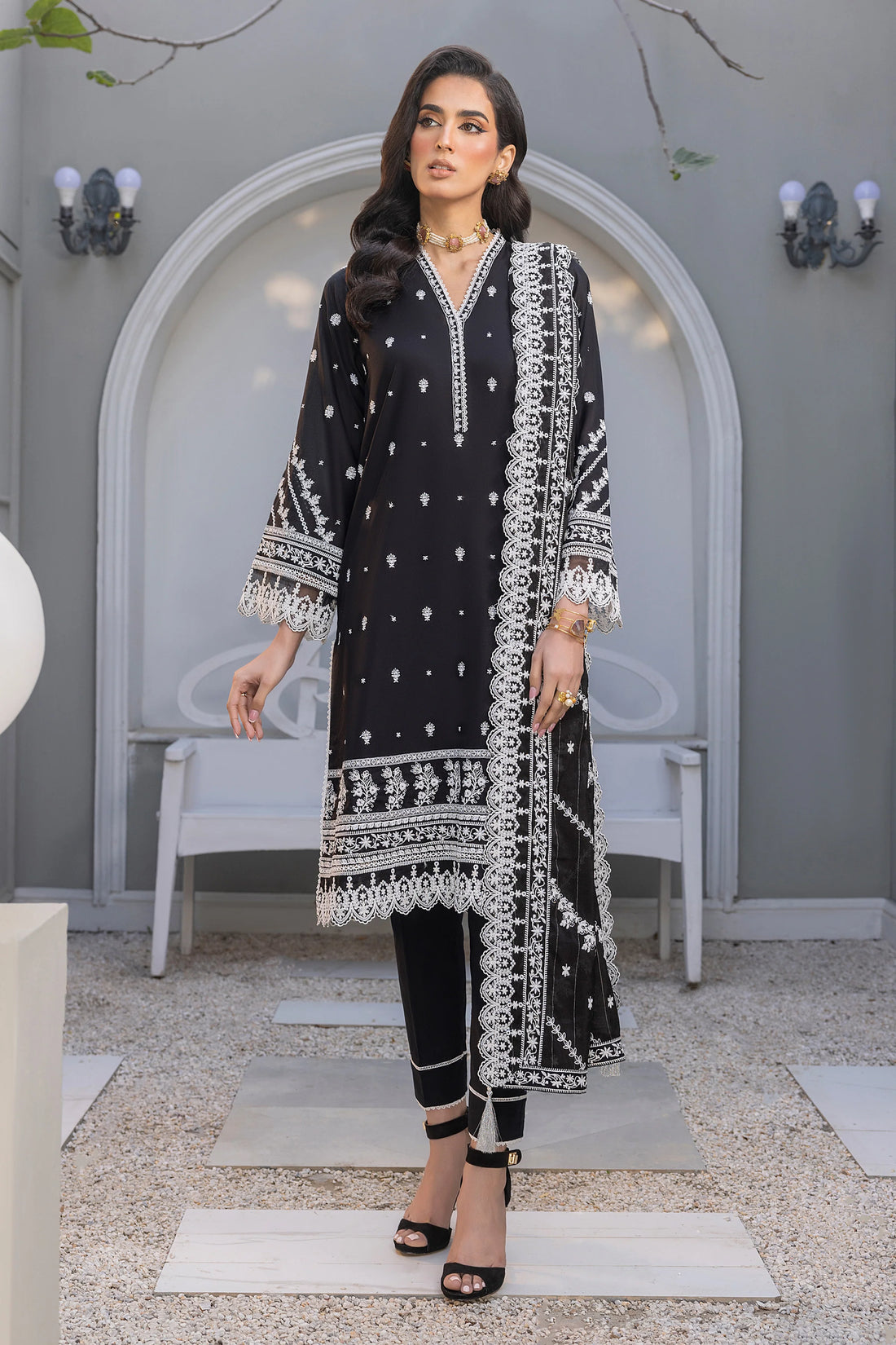 LSM | Embroidered Collection | 01 - Khanumjan  Pakistani Clothes and Designer Dresses in UK, USA 