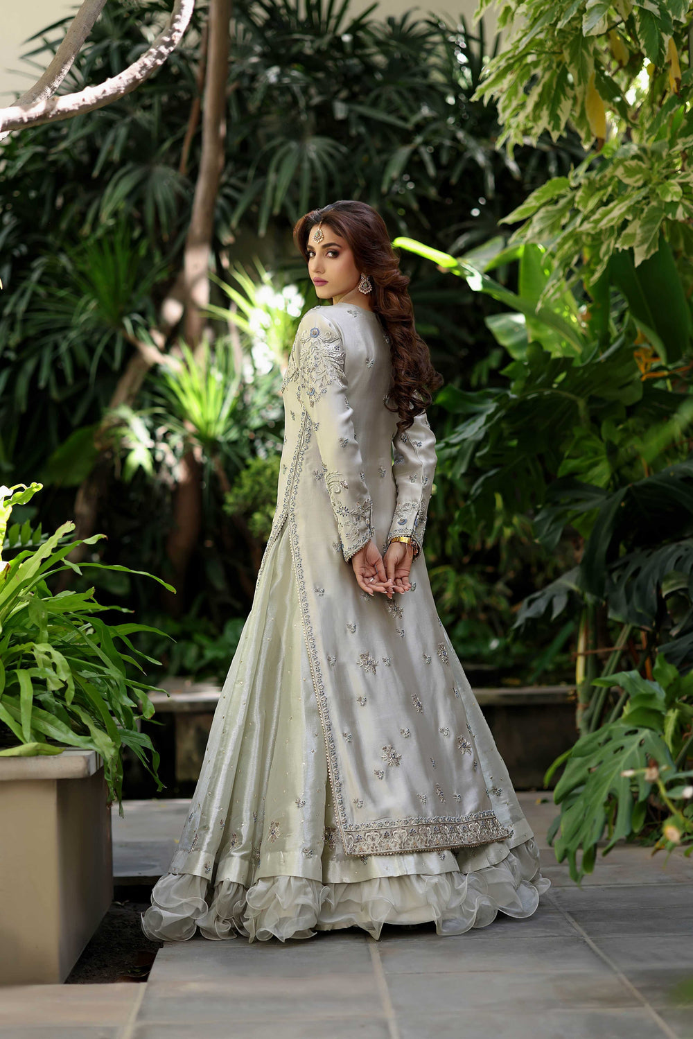 Wahaj M Khan | Nur Festive | Ash Grey Sheesha Nur outfit