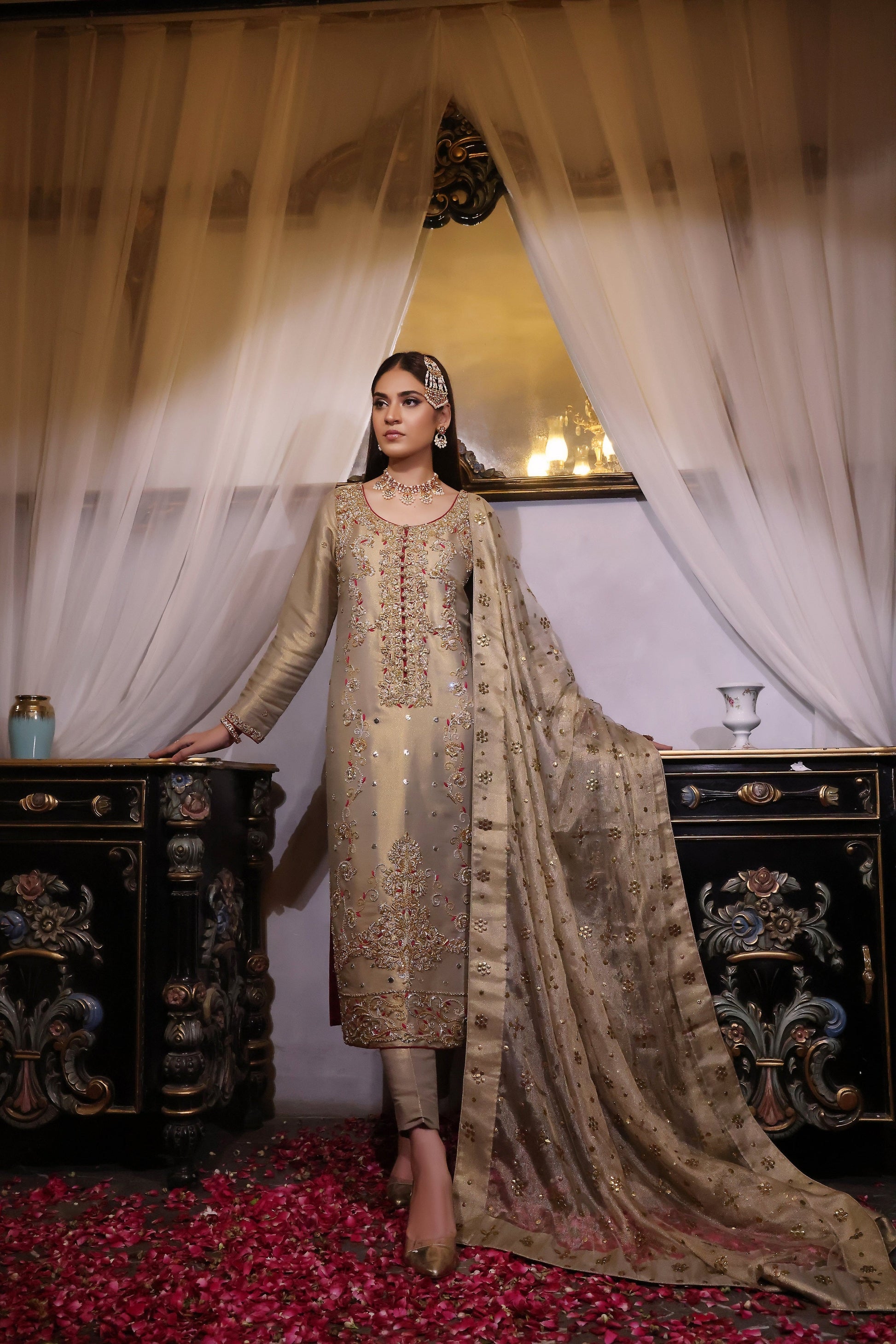 Mona Imran | Noor Formals | PALVASHA - Khanumjan  Pakistani Clothes and Designer Dresses in UK, USA 