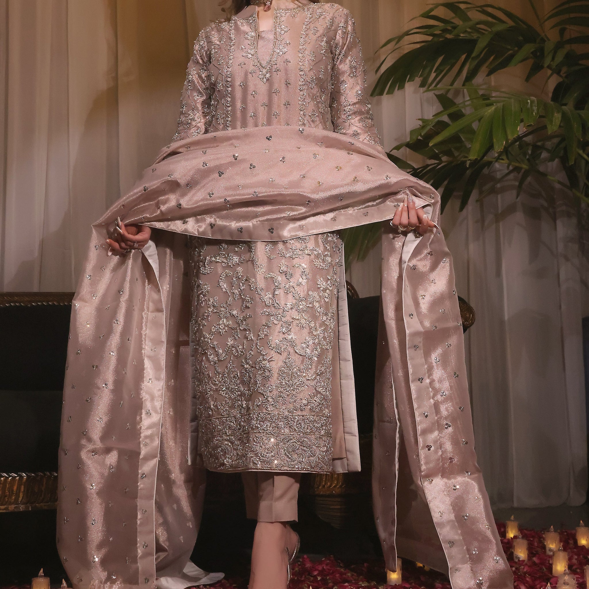 Mona Imran | Noor Formals | 𝐍𝐎𝐎𝐑 - Khanumjan  Pakistani Clothes and Designer Dresses in UK, USA 