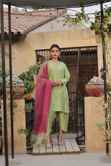 Mona Imran | Ezel Eid 25 | Gulrukh