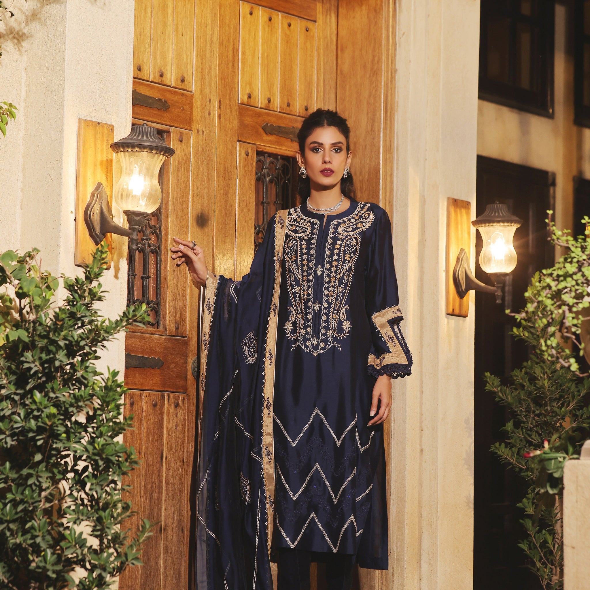 Mona Imran | Ezel Eid 25 | Shahnisa