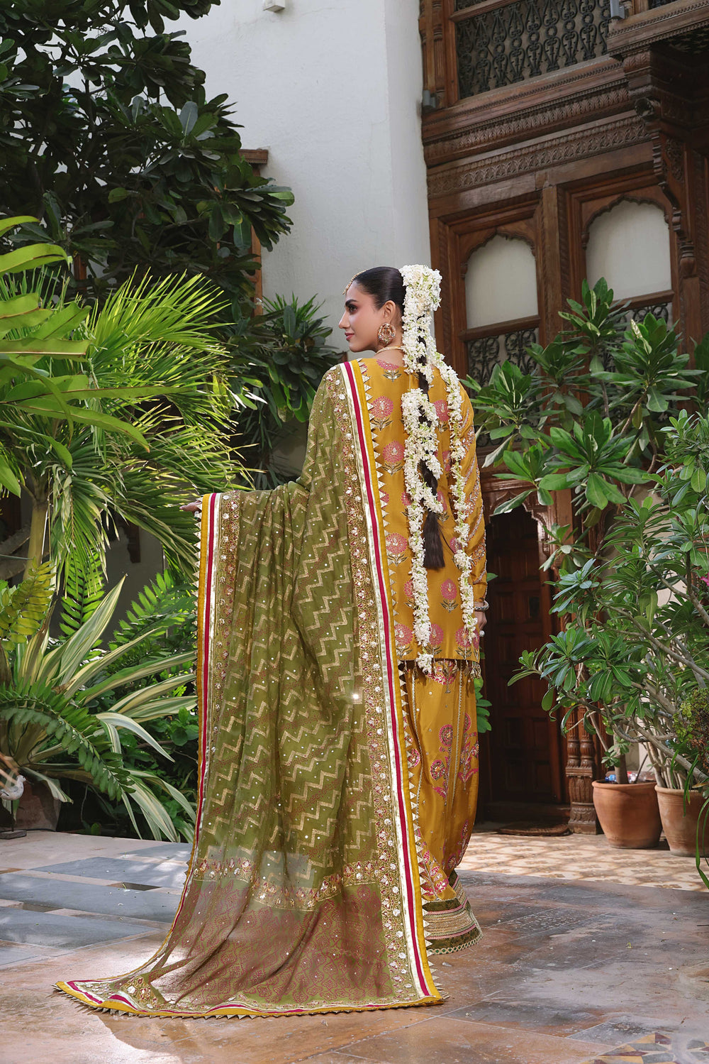 Wahaj M Khan | Nur Festive | Nur e Amber Pallazo Set