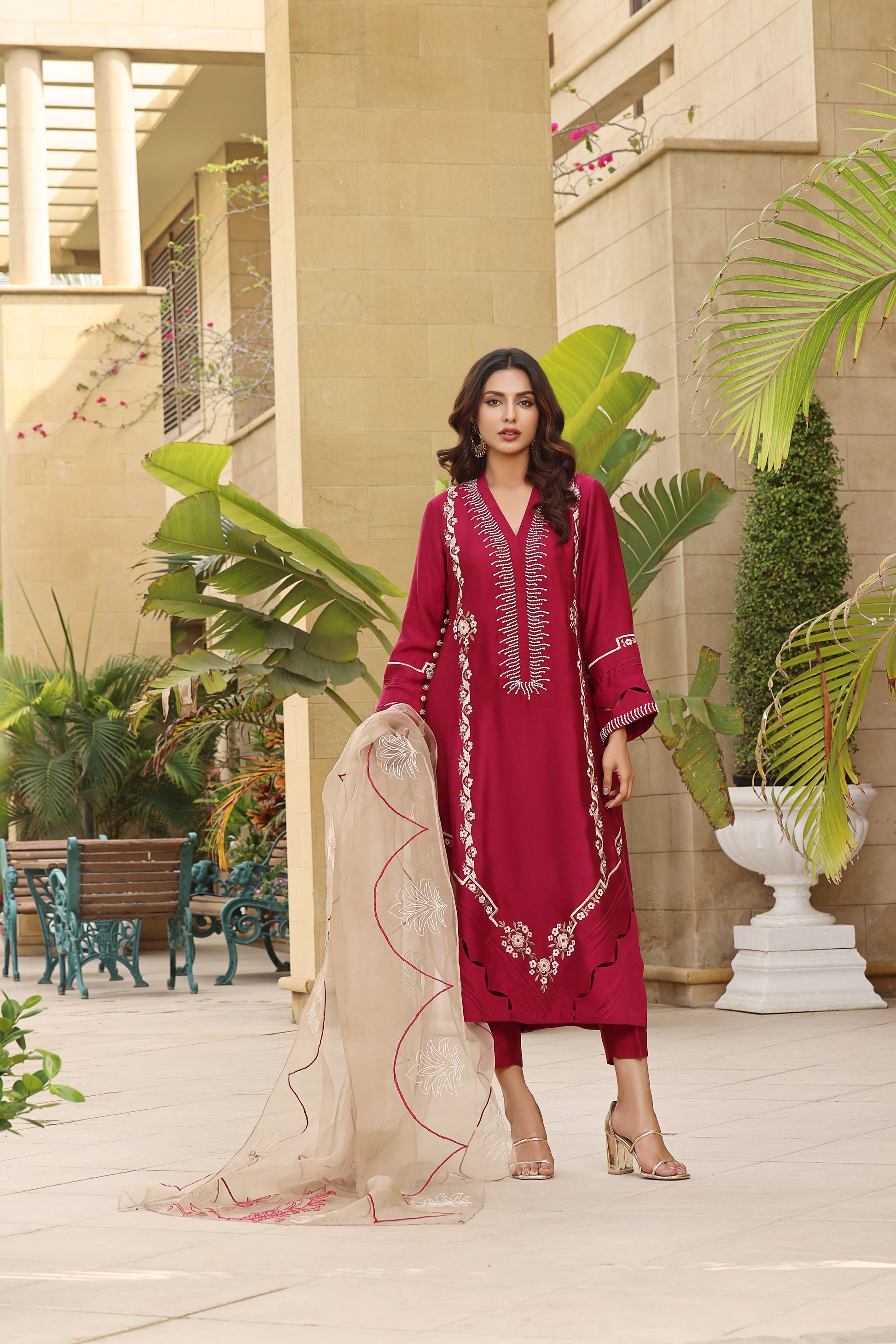 Mona Imran | Hot Sellers Formals | CRIMSON - Khanumjan  Pakistani Clothes and Designer Dresses in UK, USA 