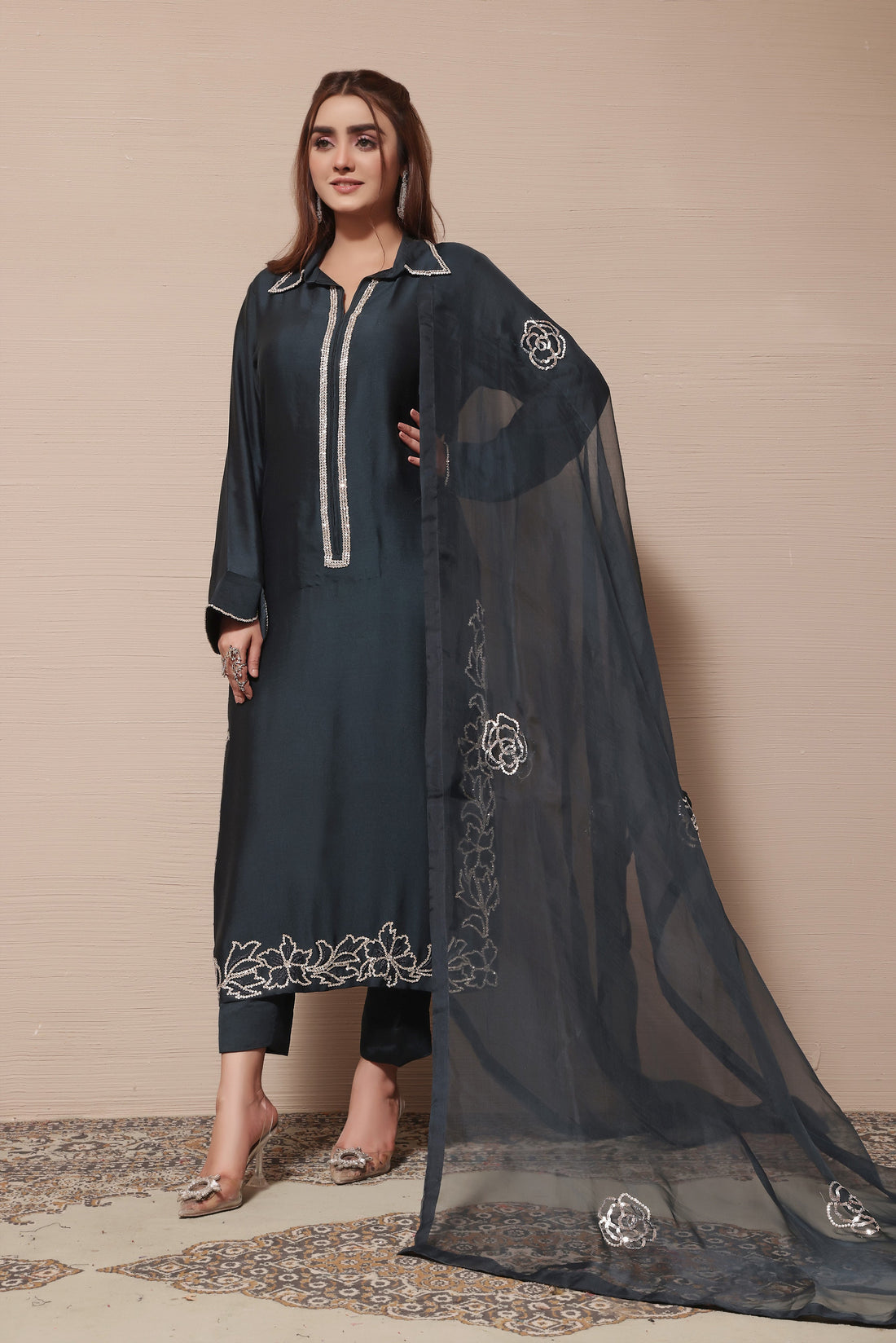 Mona Imran | Melange Formals | DE LUXE - 01 - Khanumjan  Pakistani Clothes and Designer Dresses in UK, USA 