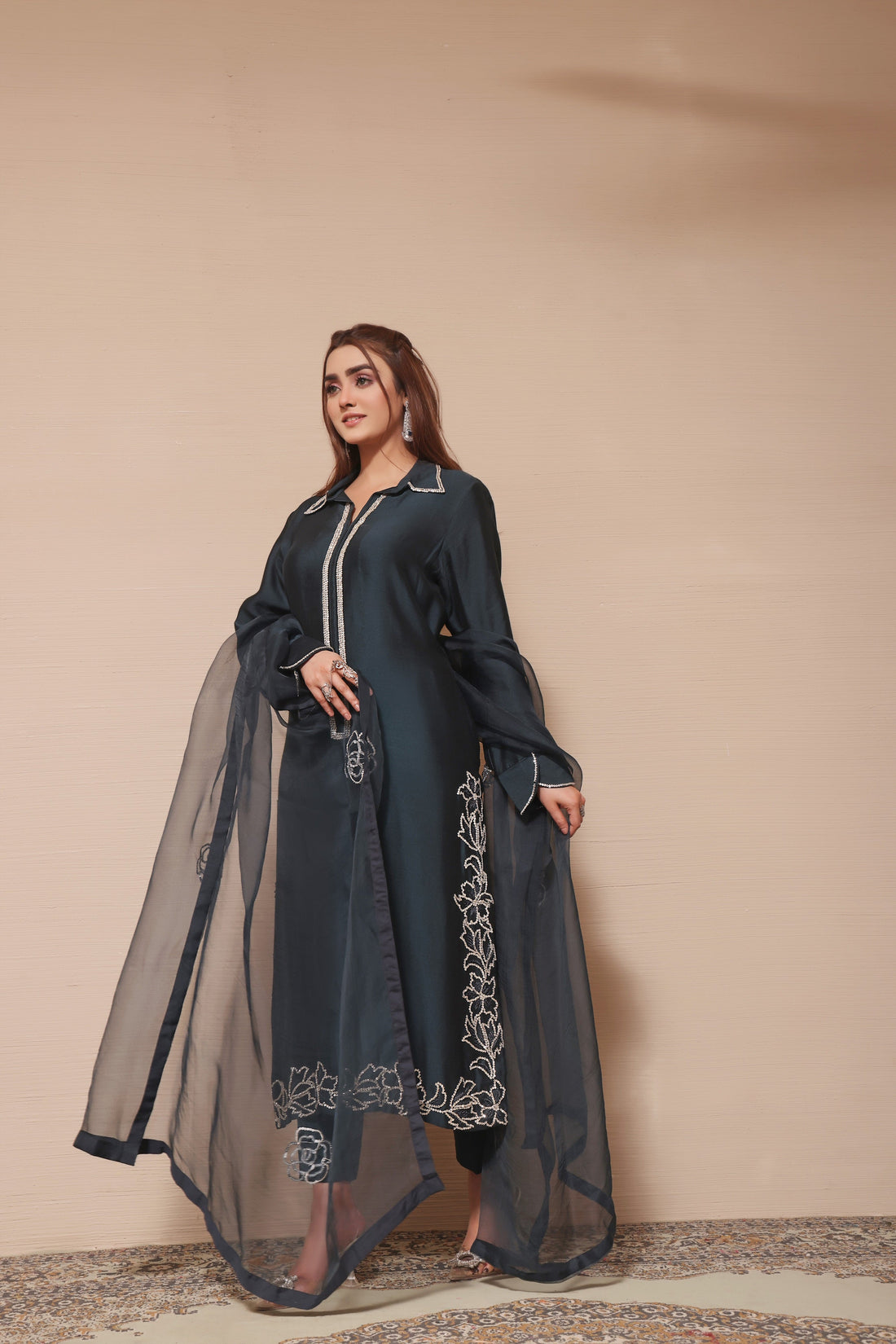 Mona Imran | Melange Formals | DE LUXE - 01 - Khanumjan  Pakistani Clothes and Designer Dresses in UK, USA 