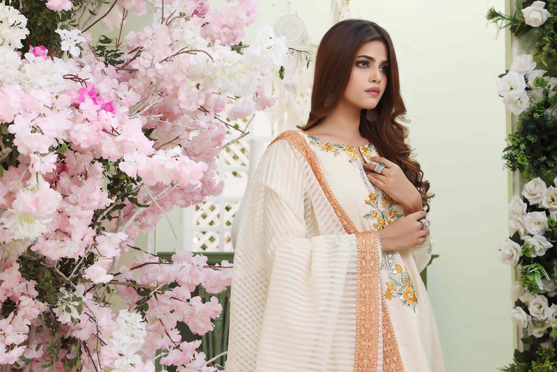 Wahajmkhan | Sitara Formals | IVORY COTTON OUTFIT - Khanumjan  Pakistani Clothes and Designer Dresses in UK, USA 