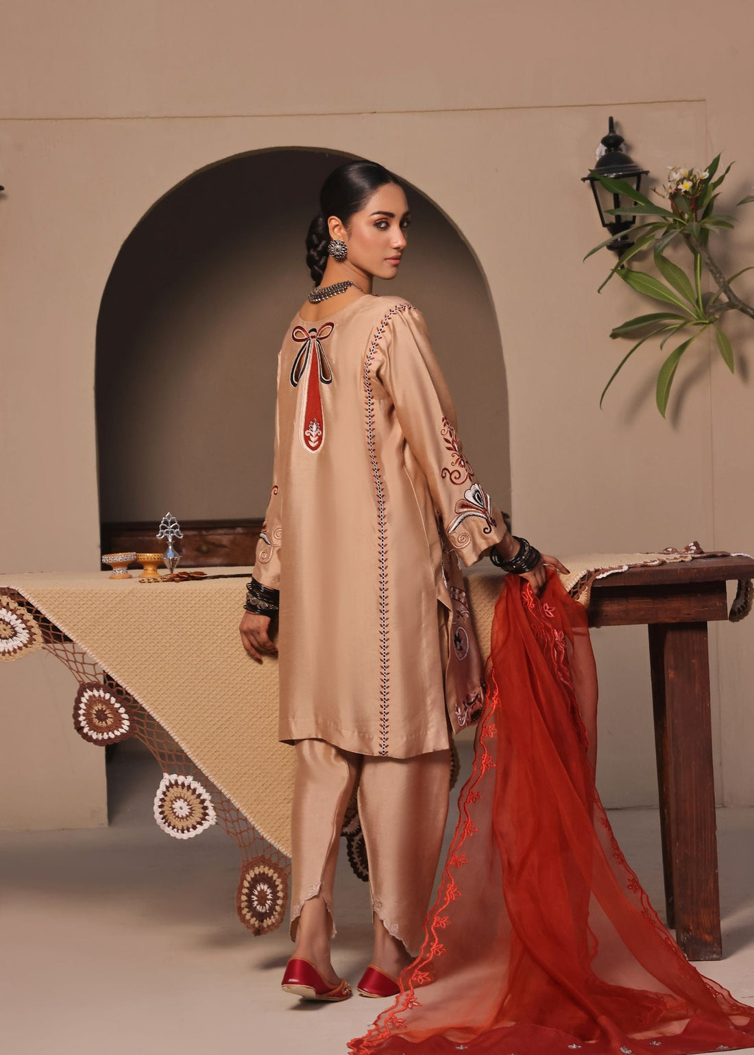 Mona Imran | Saiba Wedding Formal | MAYA - Khanumjan  Pakistani Clothes and Designer Dresses in UK, USA 